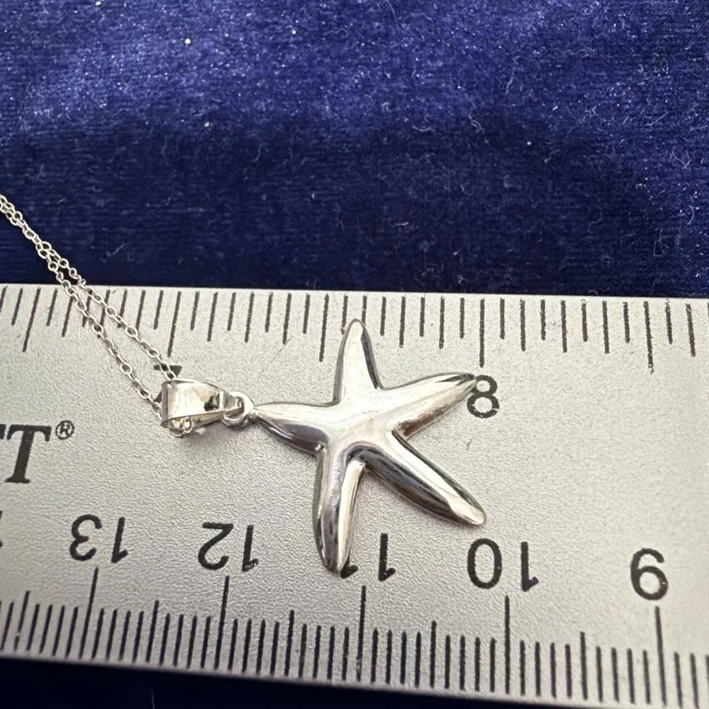 VTG 925 Sterling Silver Starfish Necklace 16